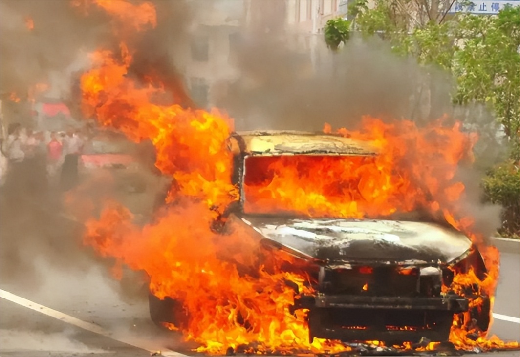 事故車可怕嗎_可怕車禍_事故車型排行