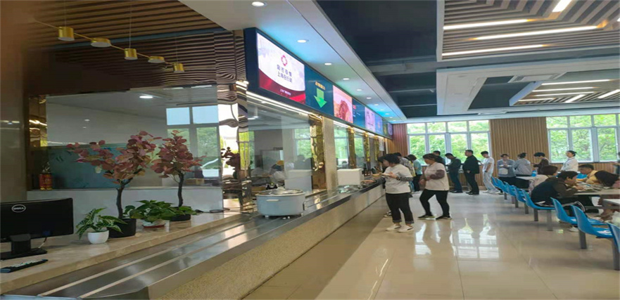 食堂承包應(yīng)加強(qiáng)原則創(chuàng)建，規(guī)范占地資源管理
